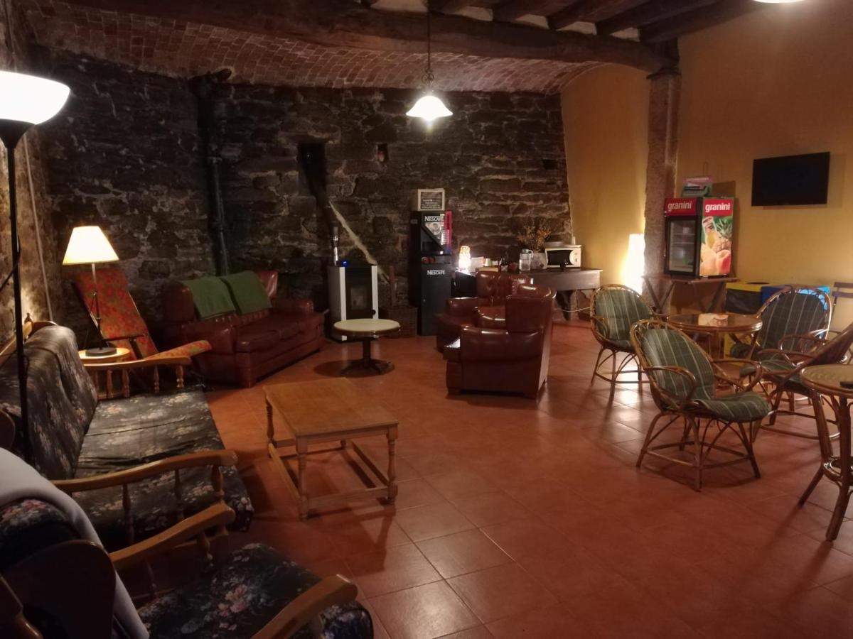 Albergue San Lazaro Sarria Exterior foto