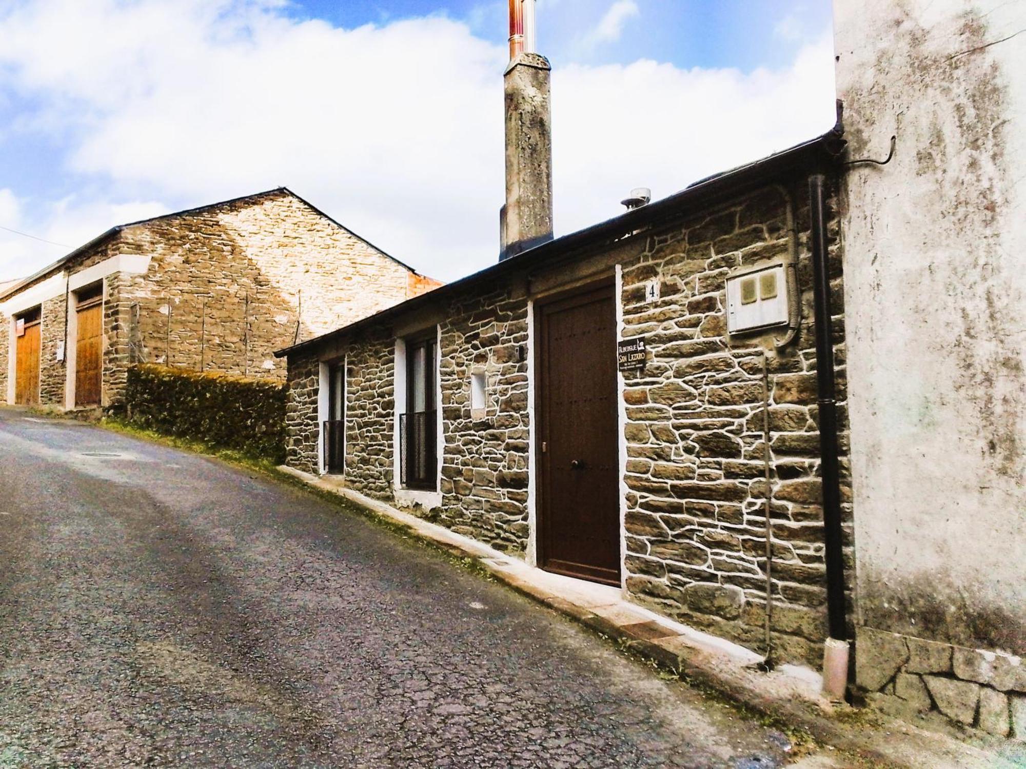 Albergue San Lazaro Sarria Exterior foto