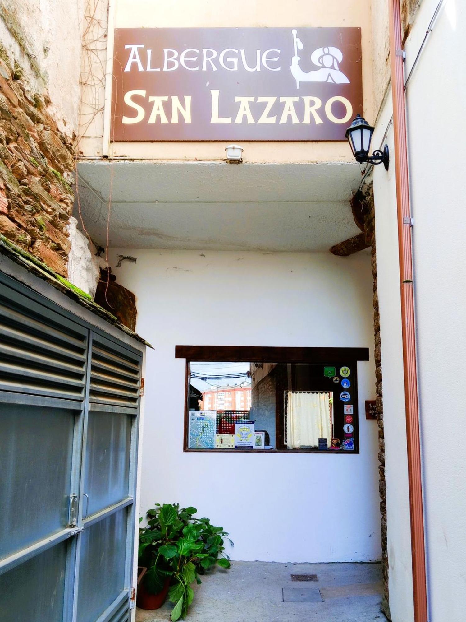 Albergue San Lazaro Sarria Exterior foto