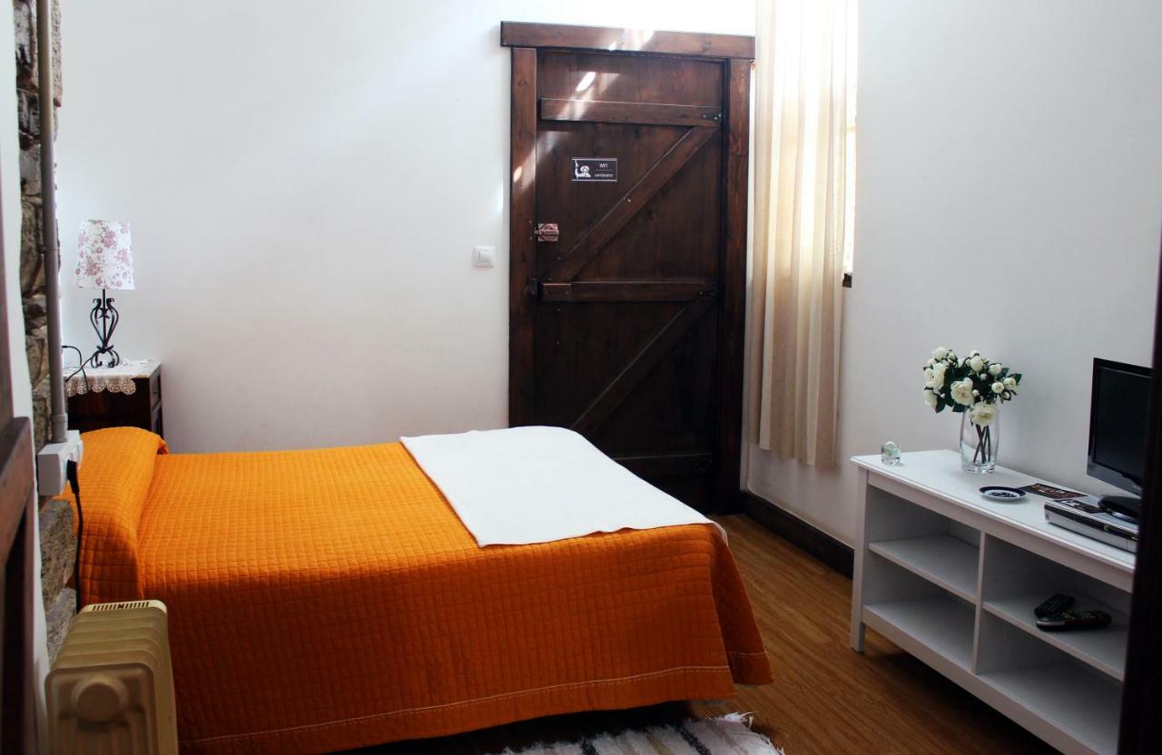 Albergue San Lazaro Sarria Exterior foto